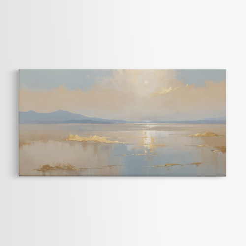 Ήρεμος ορίζοντας με αντανακλάσεις στο νερό