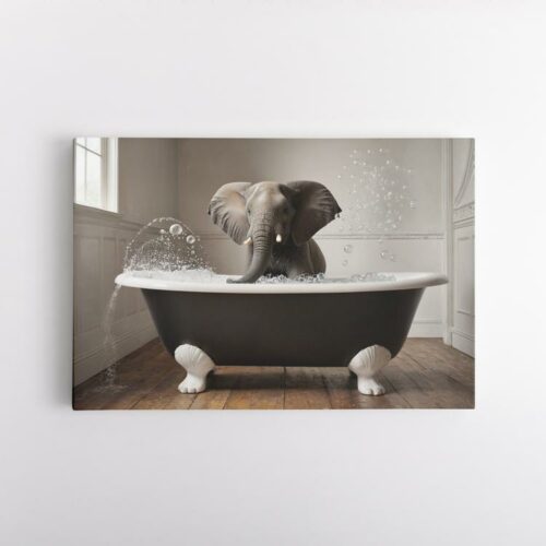 Ελέφαντας ετοιμάζεται για μπάνιο